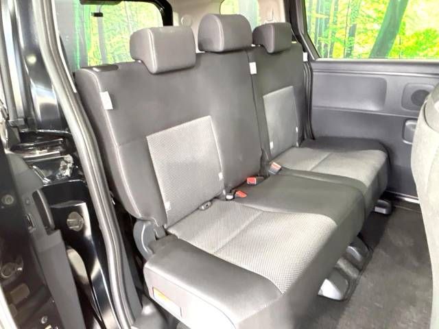 Toyota SIENTA 2023-03 193818-9