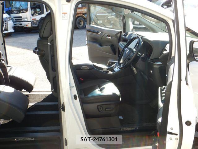 Toyota ALPHARD 2021-01 218828-4