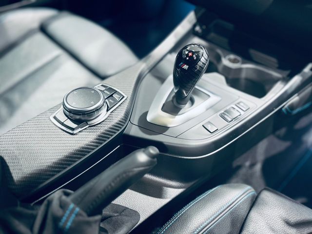Bmw M2 2016-11 12680-7