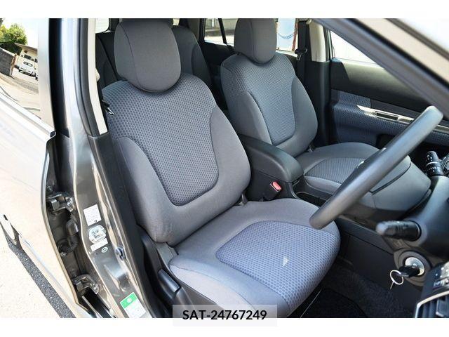 Nissan Wingroad 2016-02 378697-13