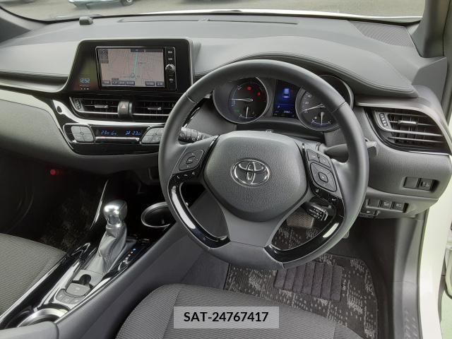 Toyota C-HR 2017-07 250456-4