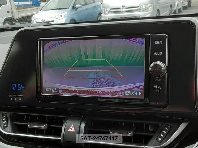 Toyota C-HR 2017-07 250456-5