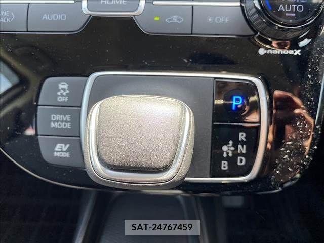 Toyota AQUA 2022-01 293312-21