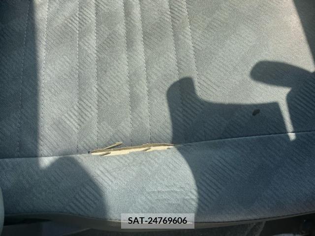 Suzuki EVERY 2001-01 390726-16