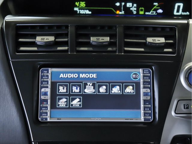Toyota PRIUS ALPHA 2011-11 10870-8