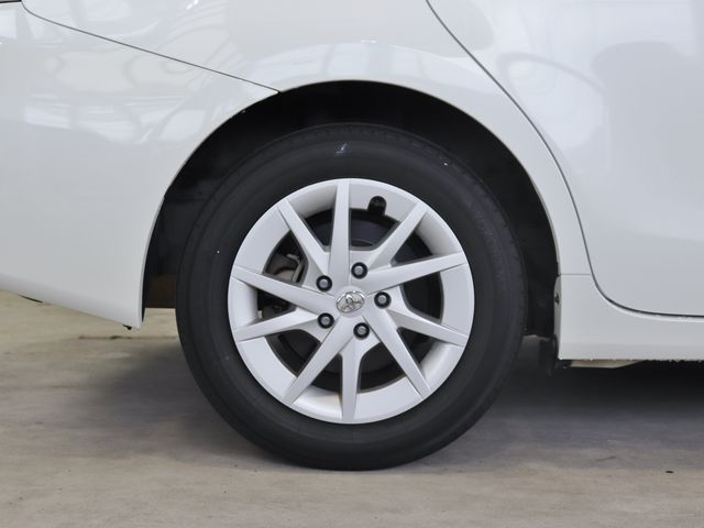 Toyota PRIUS ALPHA 2011-11 10870-5
