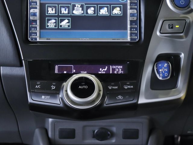 Toyota PRIUS ALPHA 2011-11 10870-9