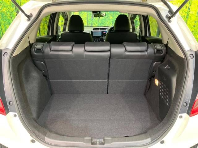Honda FIT HYBRID 2016-09 10766-14