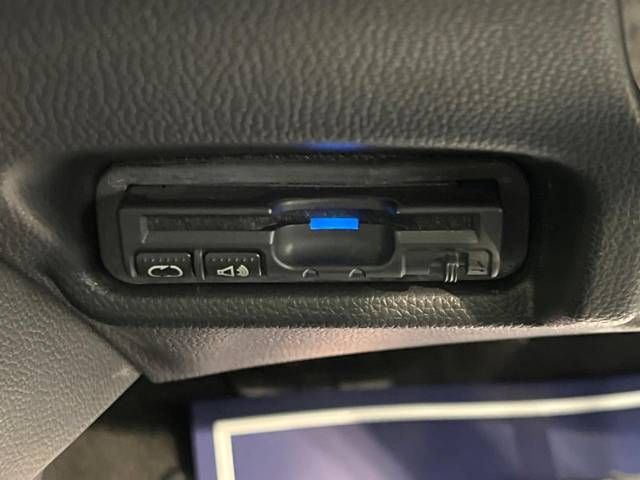 Honda FIT HYBRID 2016-09 10766-9