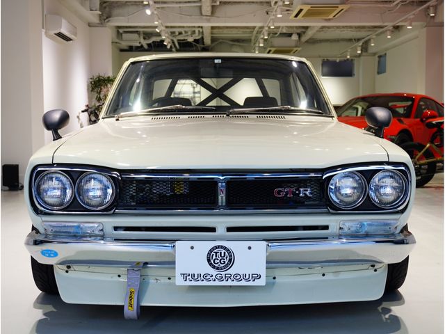 Nissan SKYLINE COUPE 1971-10 22492-3