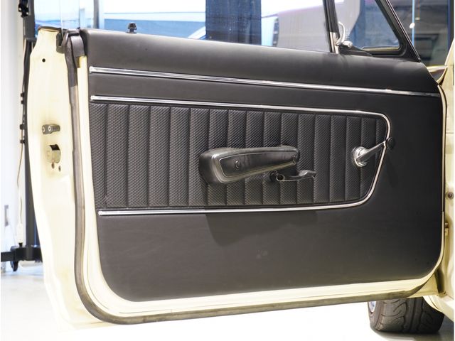 Nissan SKYLINE COUPE 1971-10 22492-10