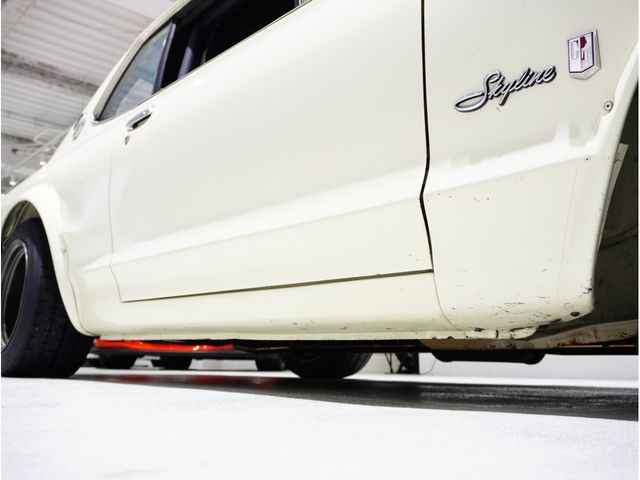Nissan SKYLINE COUPE 1971-10 22492-19
