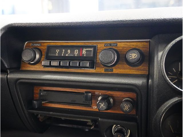 Nissan SKYLINE COUPE 1971-10 22492-15
