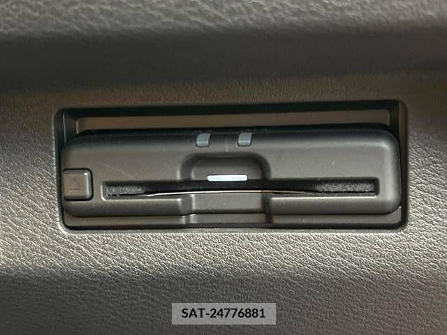 Nissan KICKS 2020-12 380598-7