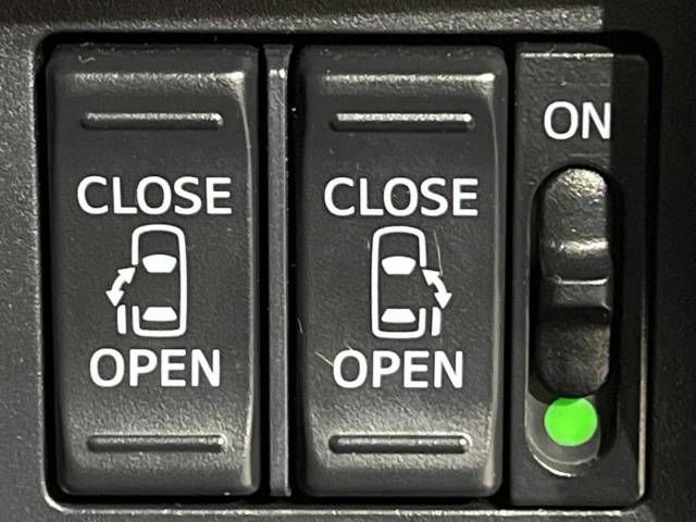 Toyota ROOMY 2017-12 22731-3