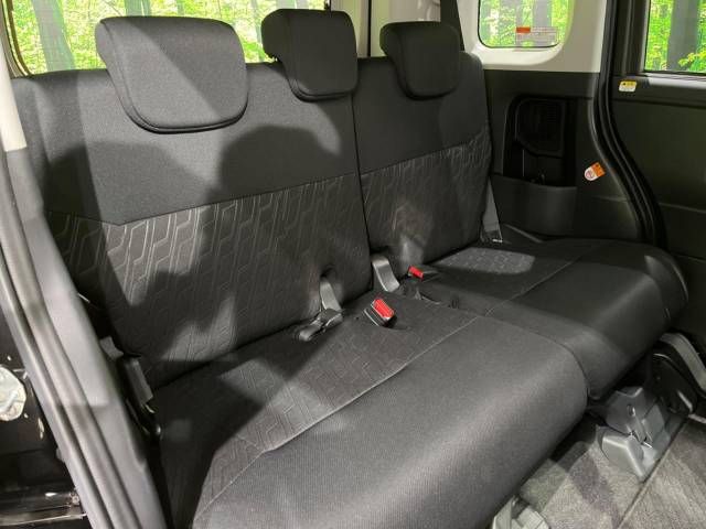 Toyota ROOMY 2017-12 22731-9