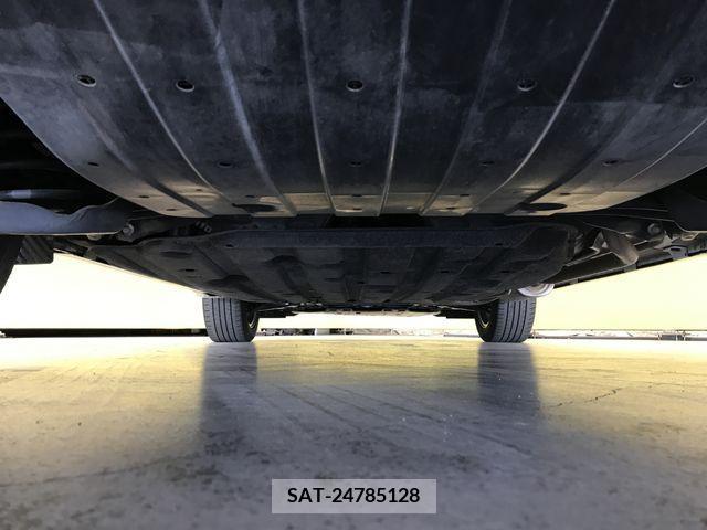 Honda VEZEL 2019-04 379695-28
