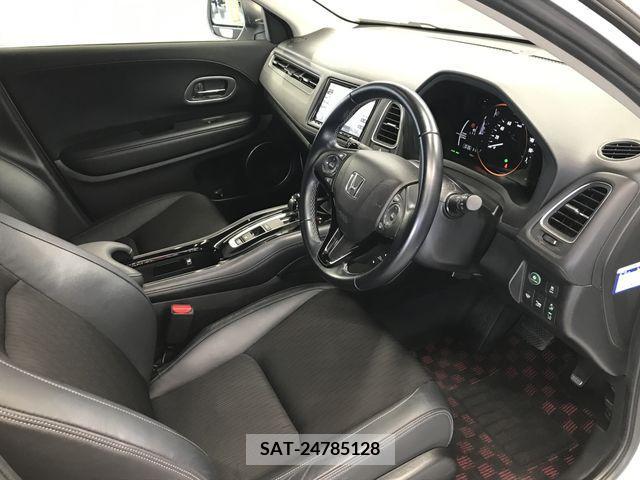 Honda VEZEL 2019-04 379695-1