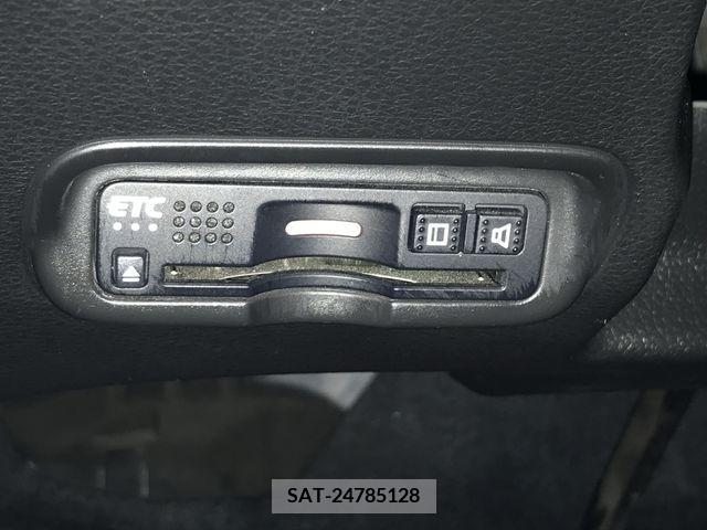 Honda VEZEL 2019-04 379695-25
