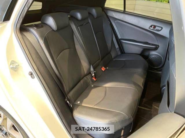 Toyota PRIUS 2016-02 228270-10