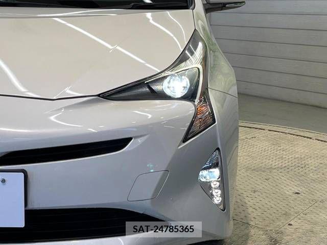 Toyota PRIUS 2016-02 228270-12