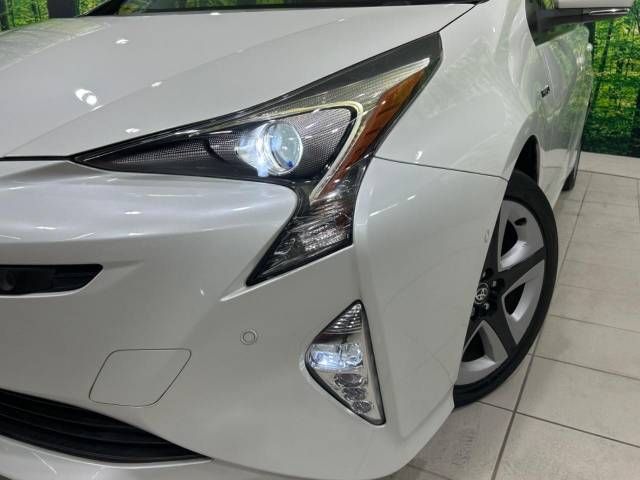 Toyota PRIUS 2016-09 187570-12
