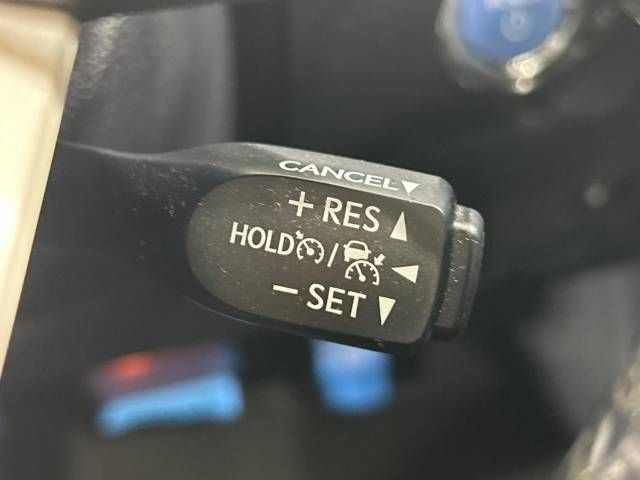 Toyota PRIUS 2016-09 187570-5