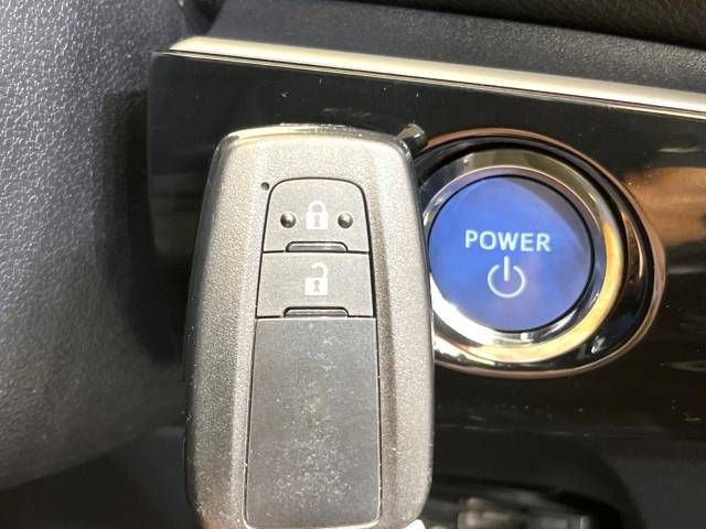 Toyota PRIUS 2016-10 24246-6