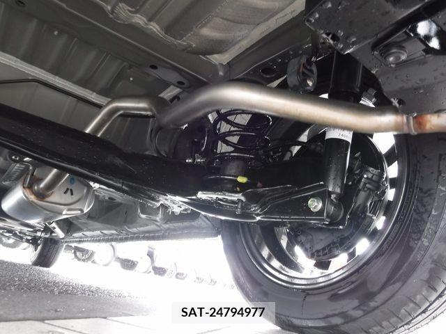 Honda N BOX CUSTOM 2024-06 335347-8