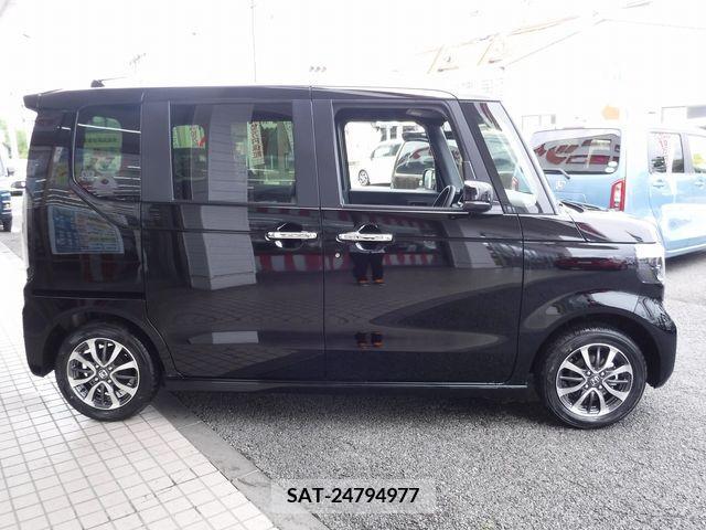 Honda N BOX CUSTOM 2024-06 335347-3
