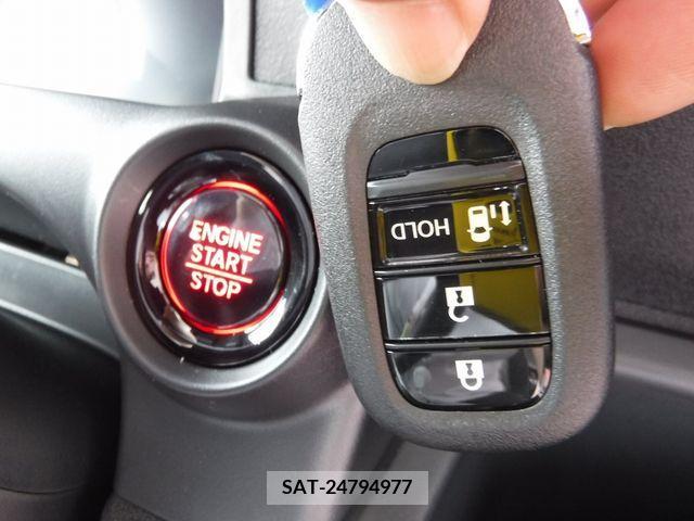 Honda N BOX CUSTOM 2024-06 335347-13