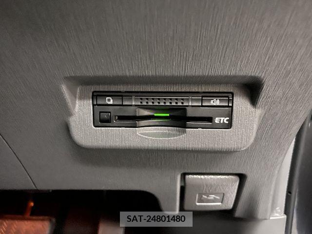 Toyota PRIUS ALPHA 2012-06 377257-19