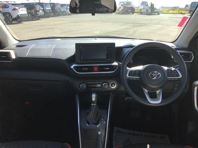 Toyota RAIZE 2021-10 14779-1