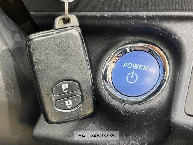 Toyota AQUA 2015-05 314214-3