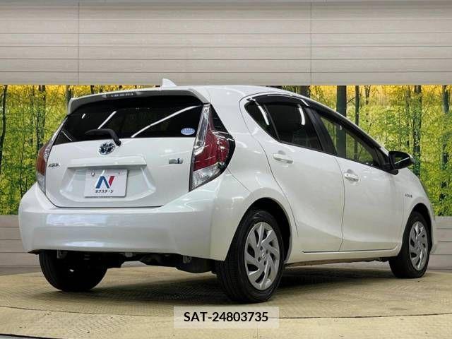 Toyota AQUA 2015-05 314214-17