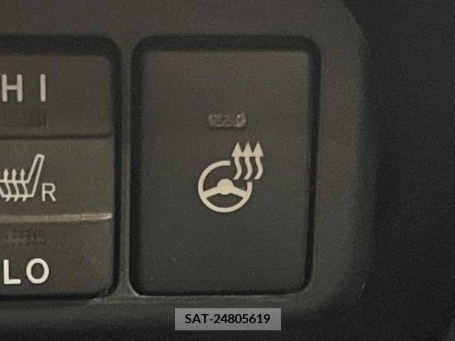 Toyota SIENTA 2020-03 285100-6