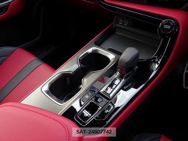 Lexus NX 2023-04 388401-16