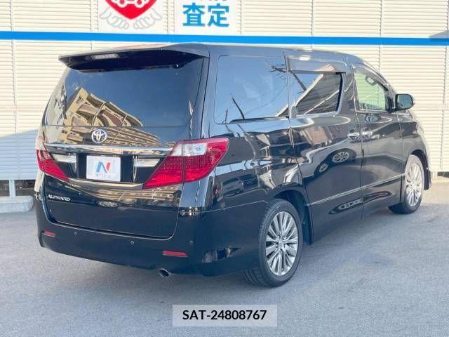 Toyota ALPHARD 2013-12 395532-19