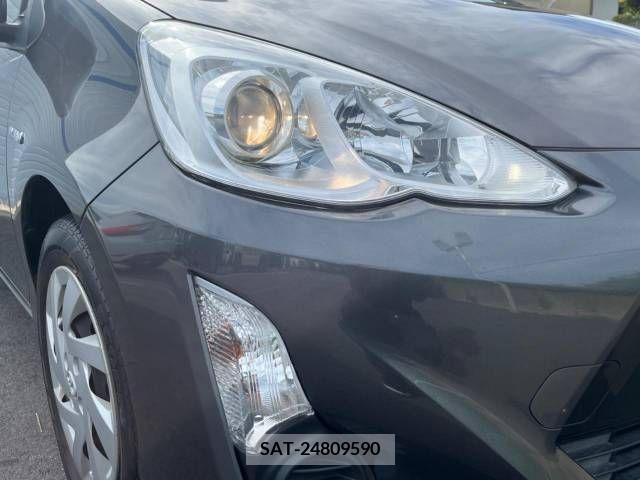 Toyota AQUA 2015-07 389347-12