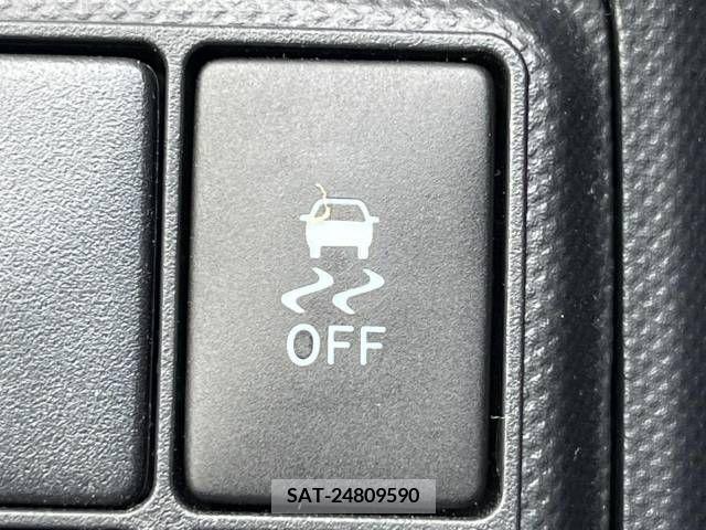 Toyota AQUA 2015-07 389347-7