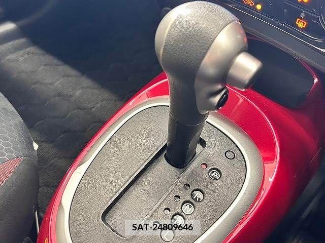 Nissan JUKE 2011-07 274340-16