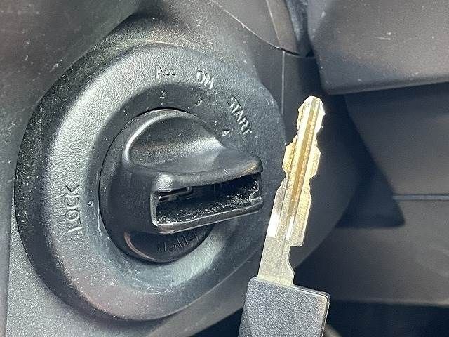 Nissan X-TRAIL 2010-09 18041-11