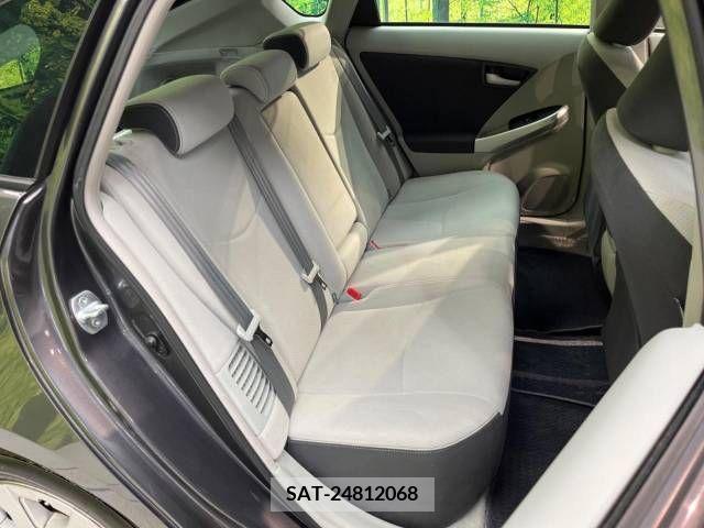 Toyota PRIUS 2011-10 351209-9