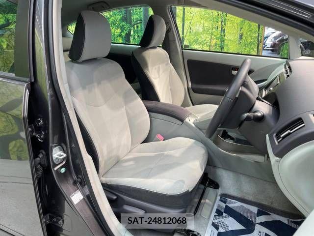 Toyota PRIUS 2011-10 351209-8