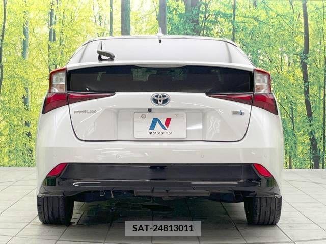 Toyota PRIUS 2021-11 366347-15