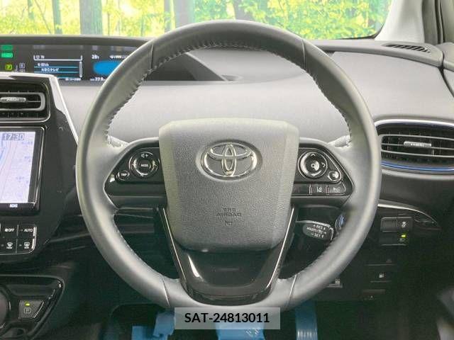 Toyota PRIUS 2021-11 366347-11