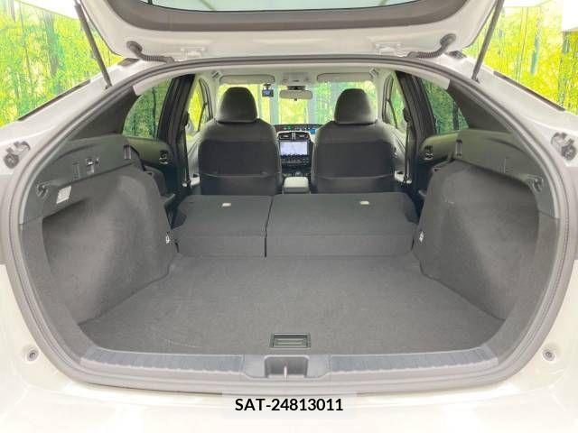 Toyota PRIUS 2021-11 366347-10