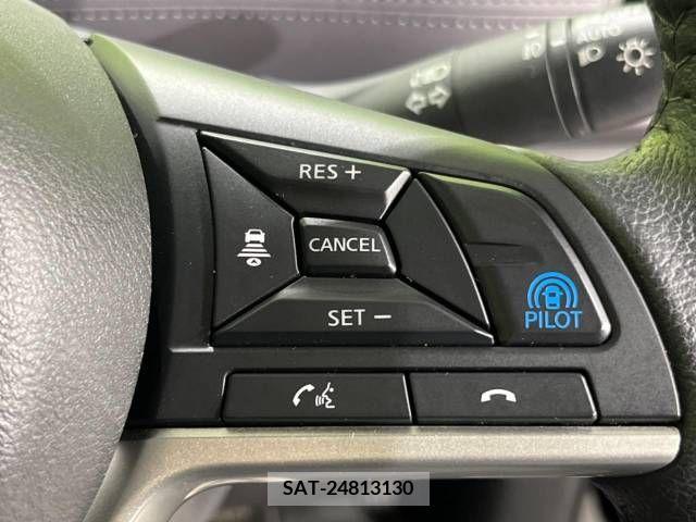 Nissan SERENA 2022-02 284084-4