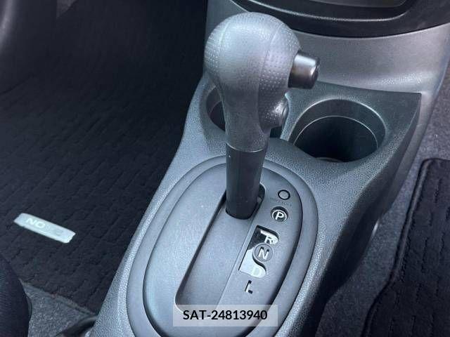 Nissan NOTE 2013-03 255409-7