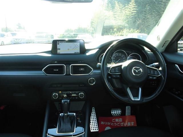 Mazda CX-5 2017-10 180930-11